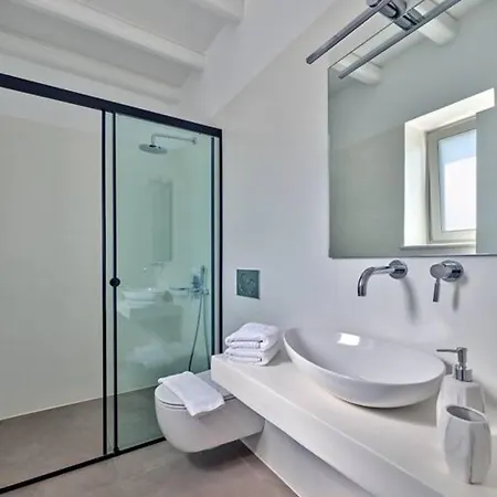 La Vitalite Luxury In Paros Villa