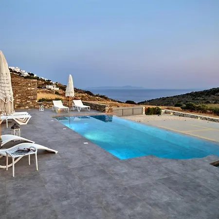 Villa La Vitalite Luxury In Paros Angairia